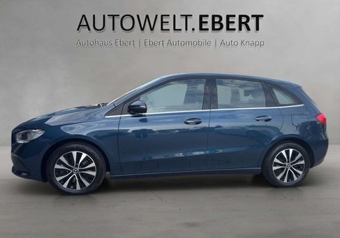 Mercedes-Benz B 250, 2022 2