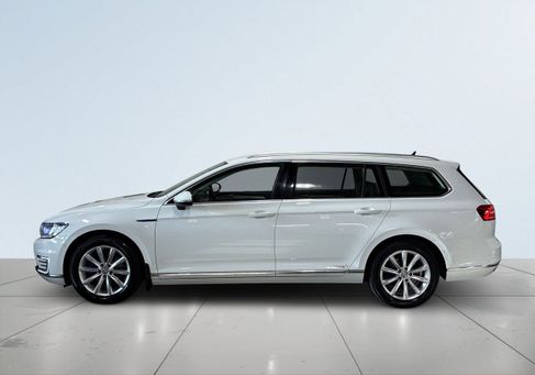 Volkswagen Passat Variant, 2018 3