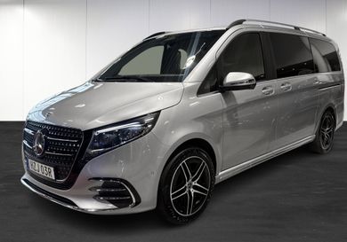 Mercedes-Benz V 300, 2025