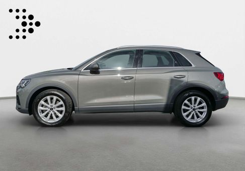 Audi Q3, 2022