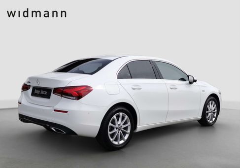 Mercedes-Benz A 250, 2021