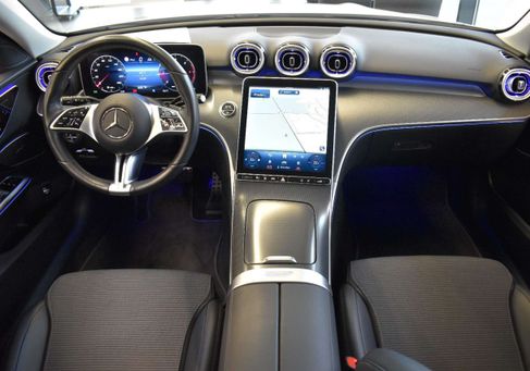 Mercedes-Benz C 220, 2023