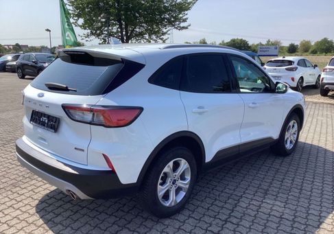 Ford Kuga, 2022