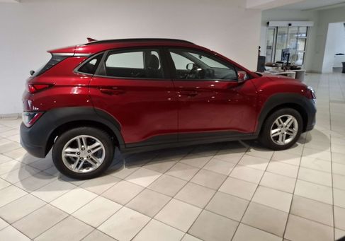 Hyundai Kona, 2023 3