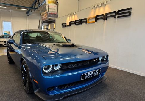 Dodge Challenger, 2023 2