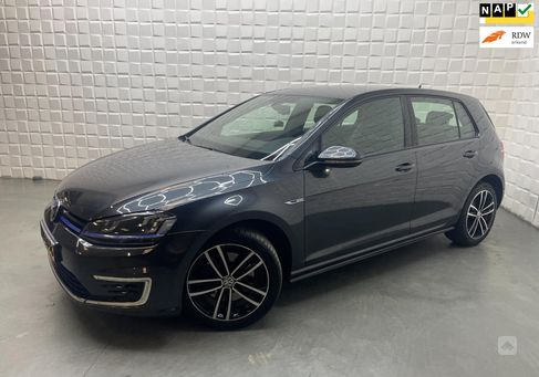 Volkswagen Golf, 2015