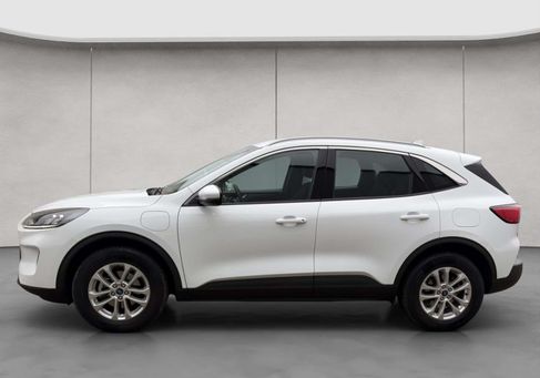 Ford Kuga, 2022