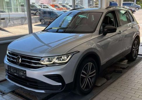 Volkswagen Tiguan, 2022 2