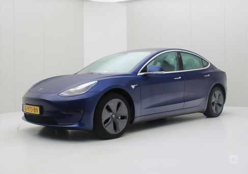 Tesla Model 3, 2019