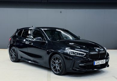 BMW 118, 2021