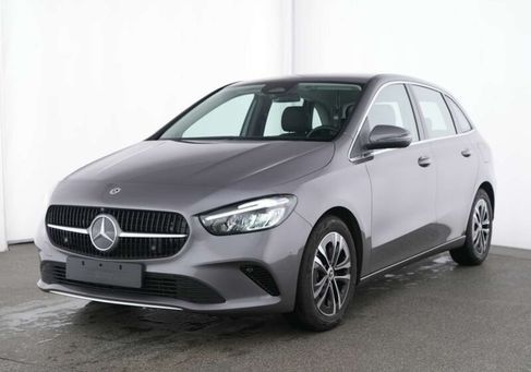 Mercedes-Benz B 200, 2025