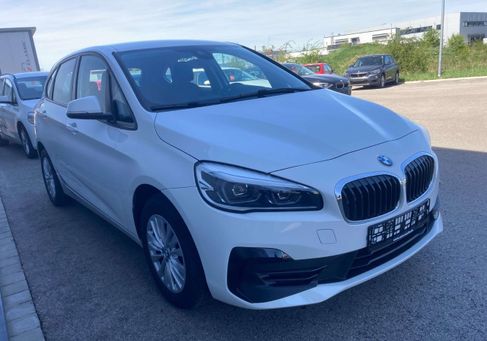 BMW 218, 2020 3