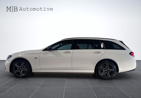 Mercedes-Benz E 300, 2021