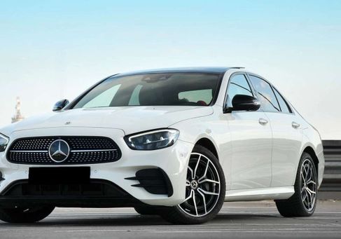 Mercedes-Benz E 300, 2021