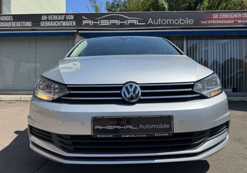 Volkswagen Touran, 2019