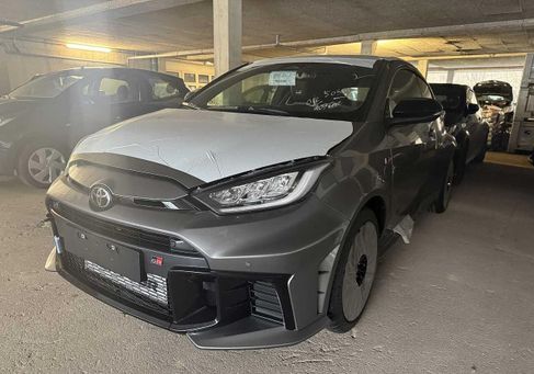 Toyota Yaris, 2025