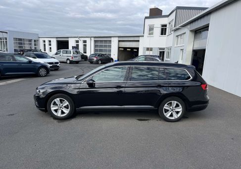 Volkswagen Passat Variant, 2022 3