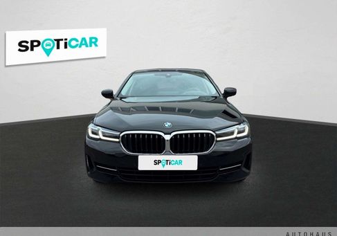 BMW 520, 2022