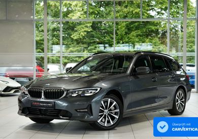 BMW 330, 2020
