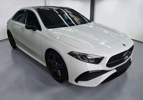 Mercedes-Benz A 200, 2024