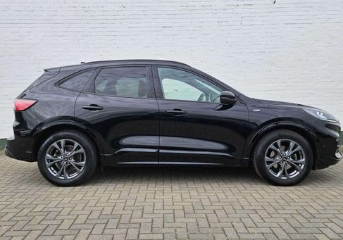 Ford Kuga, 2021