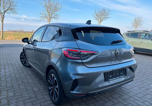 Renault Clio, 2025