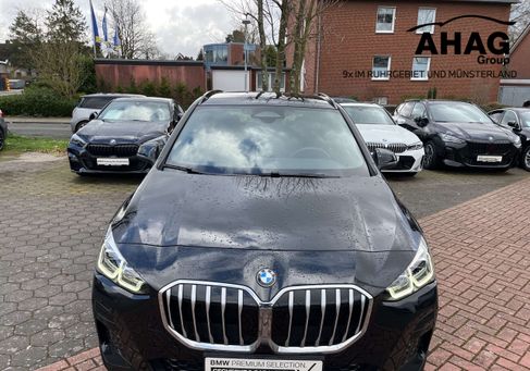 BMW 220, 2025