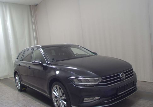 Volkswagen Passat, 2021