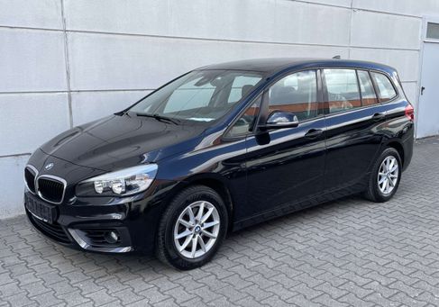 BMW 218, 2018