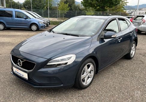 Volvo V40, 2018