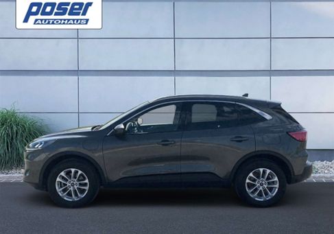 Ford Kuga, 2022