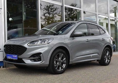Ford Kuga, 2022