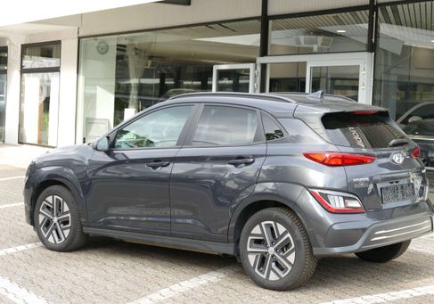 Hyundai Kona, 2022 3