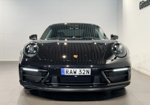 Porsche, 2024