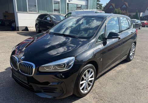 BMW 225, 2019