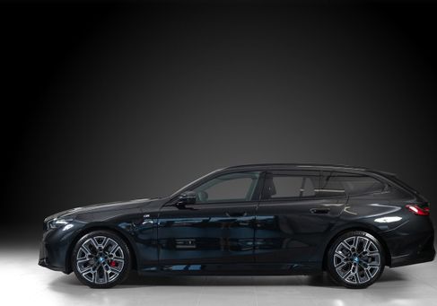 BMW 530, 2025 3