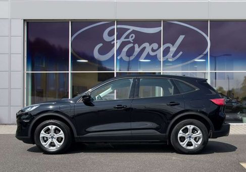 Ford Kuga, 2022