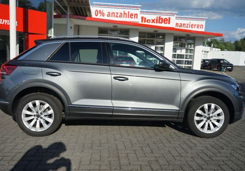 Volkswagen T-Roc, 2021