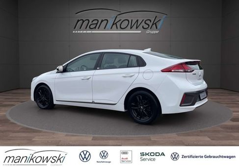 Hyundai IONIQ, 2021 3