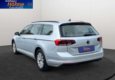 Volkswagen Passat Variant, 2023 3
