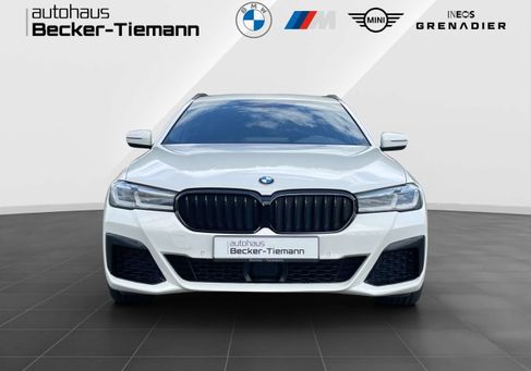 BMW 520, 2021