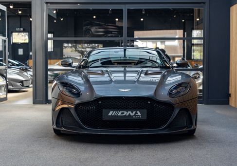 Aston Martin DBS, 2019 3