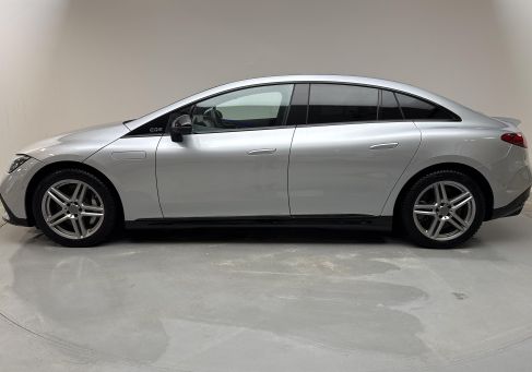 Mercedes-Benz EQE, 2025