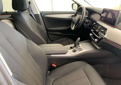 BMW 520, 2021