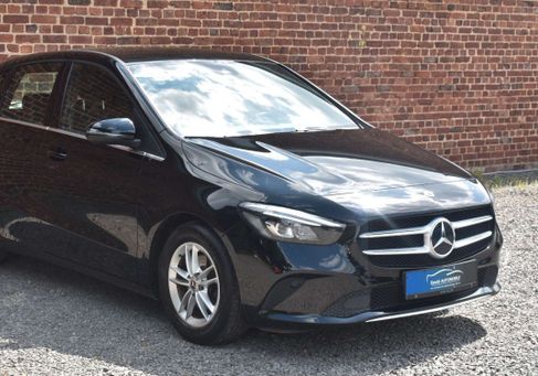 Mercedes-Benz B 180, 2019