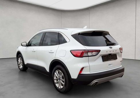 Ford Kuga, 2022