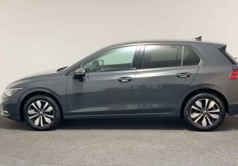 Volkswagen Golf, 2024 3