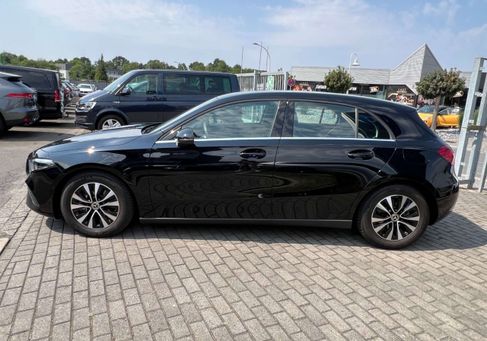 Mercedes-Benz A 180, 2025