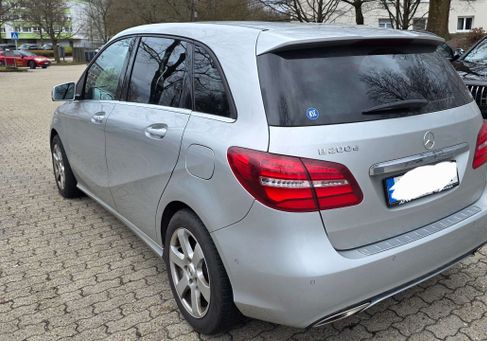 Mercedes-Benz B 200, 2018