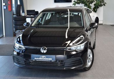 Volkswagen Golf, 2022